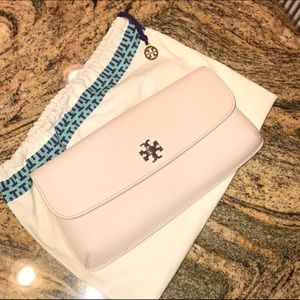 BLUSH TORY BURCH CLUTCH